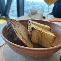 ステーキハウス ウイスキーノヴァ - パン