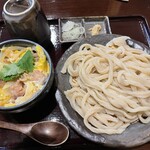あじめん浦和店 - 親子丼と冷たいもりうどんセット