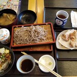 華屋与兵衛 - 途中・全体図。