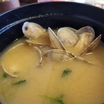 華屋与兵衛 - あさり汁。