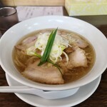 手打ち麺 やす田 - 塩らぁめん  焼豚