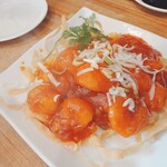 広東家庭料理おかむら - 定番のエビチリも美味しい