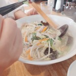 広東家庭料理おかむら - 野菜たっぷり、塩味です