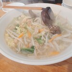 広東家庭料理おかむら - 連れのタンメンも美味しい