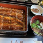 大和田 - 鰻重（上）は、肝の無い吸い物と奈良漬二切れ