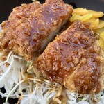 こまくさの湯 - 料理写真:ミニソースカツ丼