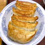 ぎょうざの満洲 - 料理写真:焼餃子¥350 2025.4.11