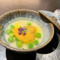 十皿 - うすい豆と雲丹のロワイヤル