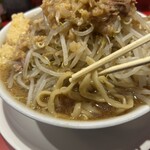 noodle shop イッ豚 - 料理写真: