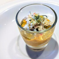 アンフュージョン - 人参のムース ズワイガニのタルタル