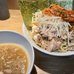 自家製麺 浜一 - 限定『ハングリー・ハマン』（1,350円）＋うずら（100円）＋ニラキムチ（150円）