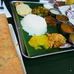 Ananda Bhavan - オカズが一杯