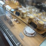 Ami Cafe' - ショーケース