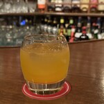 バー・オーガスタ・ターロギー - 