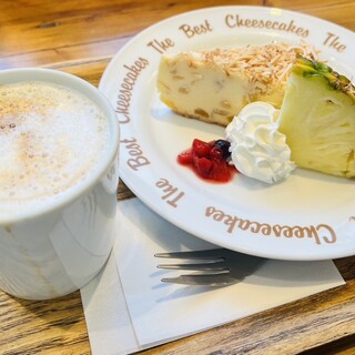 ちーずけーきページ メニュー写真 : The Best Cheesecakes Cafe 元町店 （ザ ベスト