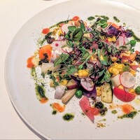 アンフュージョン - 全国から届いた10種類の有機、減農薬野菜と鮮魚のマリネ バジルの香り　黒オリーブソース