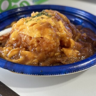 ワイプラザ グルメ館_0