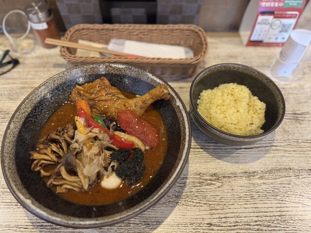 Qeema&Soup Curry RASEN (キーマアンドスープ カレー ラセン Qeema&Soup Curry RASEN (キーマアンドスープ カレー ラセン