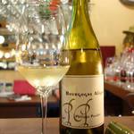 ビストロモンマルトル - フィリップパカレ　アリゴテ