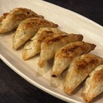 高知名物屋台餃子 一屋 - 