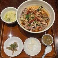 虎萬元 南青山店 - 