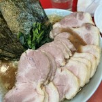 武蔵家 - 肉の階段。