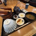 おひつ膳 田んぼ - 