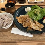 EDOCCO CAFE MASU MASU - 