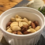 BARBA - 白トリフュの香るナッツ