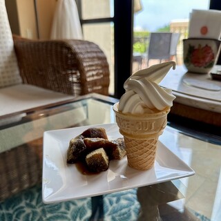 ラウンジ アリアカラ_1