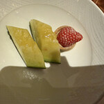 THE-MOMENT GRILL&DINING - 