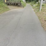 活魚ランチ専門店 海のる - 県道22号から小道に入り北上の場合　　　　　　　　大型車通過困難