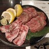 焼肉男マンモス