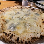 アダット マルヤマ - クアトロフォルマッジ