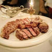 AKARENGA STEAK HOUSE - 