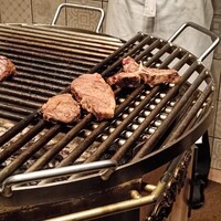 AKARENGA STEAK HOUSE - 