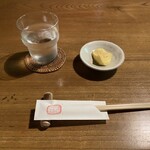 手造りそば 打墨庵 加瀬 - 最初に卵豆腐