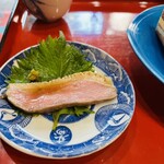 樽酒と蕎麦VIBES - 一枚食べた後の鴨ロース