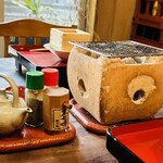 樽酒と蕎麦VIBES - 原了閣の黒七味有