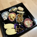 LIFE - 料理写真:ライフの和惣菜盛り合わせ ¥398+税