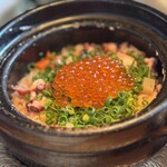 瓦町久屋 浮世ばなれ - タコといくらの土鍋ごはん