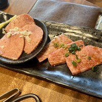 大徳壽 みなとみらい - 上タン上カルビセット 大徳壽 みなとみらい - 上タン上カルビセット