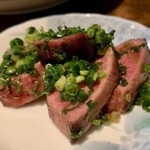 新料理 都留野 - たんタタキ