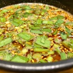 つけ麺 燕武 - 辛つけ麺　大盛り（300グラム）