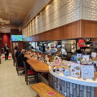 餃子菜館 勝ちゃん_2