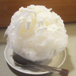 慈げん - グリーン系とミルクにレモンクリーム(830円)