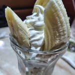 バナナパフェ