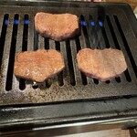 うしごろバンビーナ - 極上の厚切り黒タン焼き