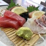 どたぬき - 刺身盛り合わせ