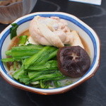 鳥彌三 - 水炊きの取り分け